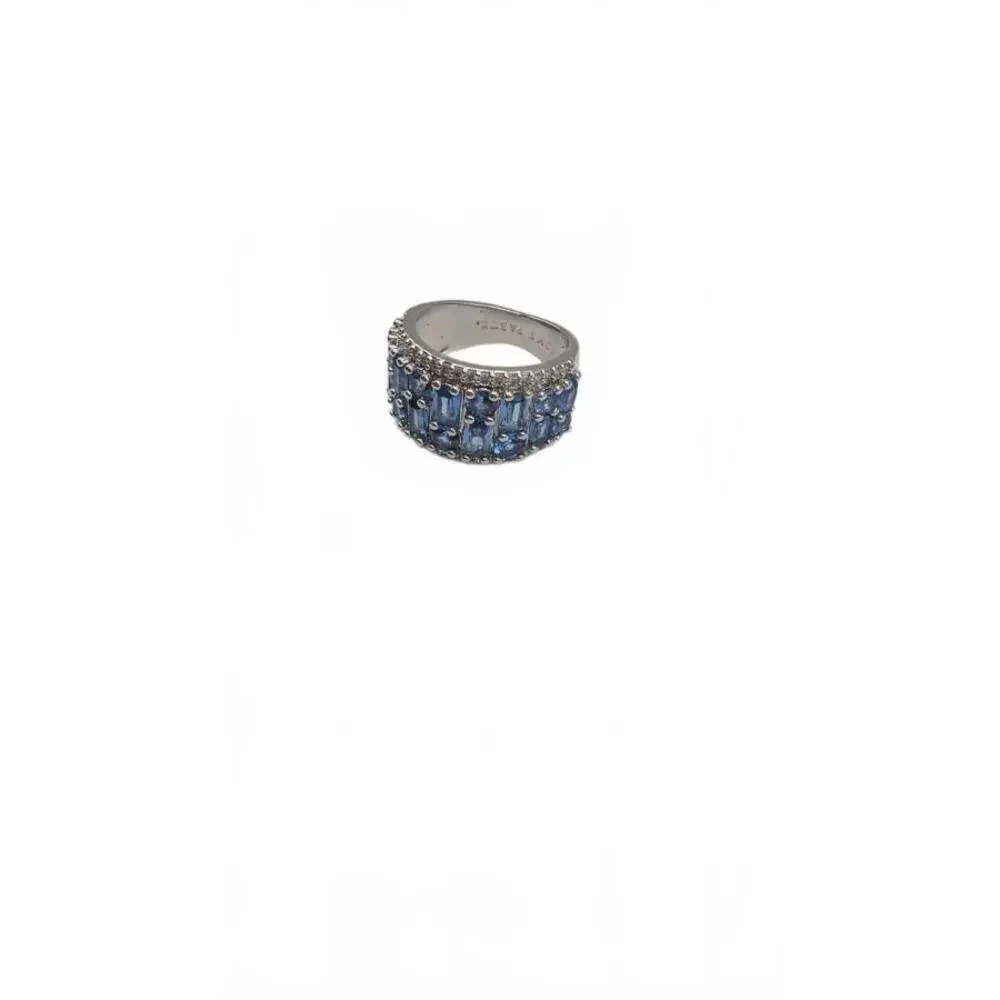 Stunning Blue Crystal Statement Ring Size 6